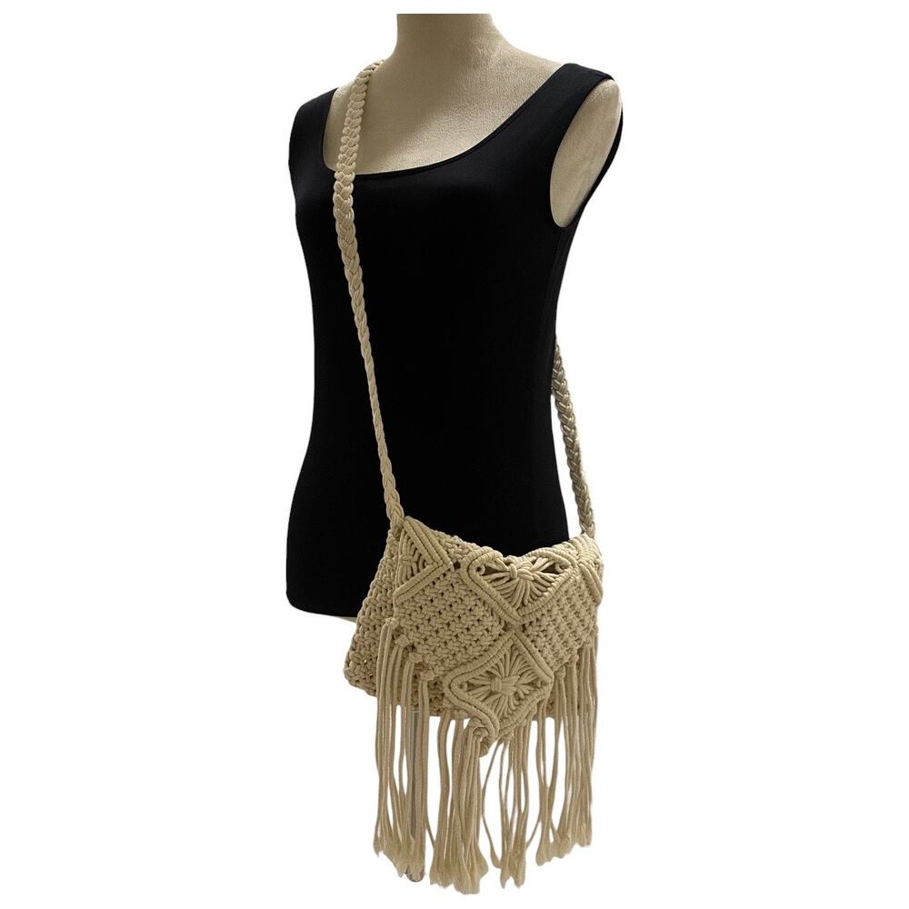 Mossimo Supply Co Woven  Macrame Fringe Shoulder Crossbody Bag Beige Lined Purse